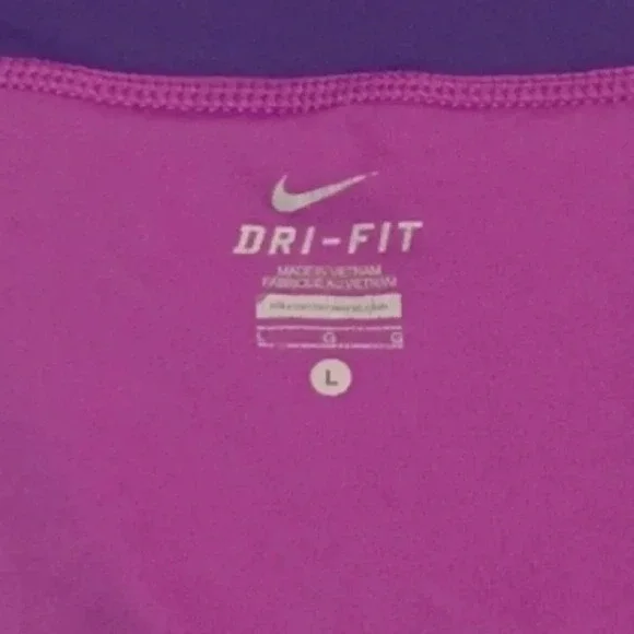Nike Running Shorts with Built in Panty Size Large - Picture 9 of 9